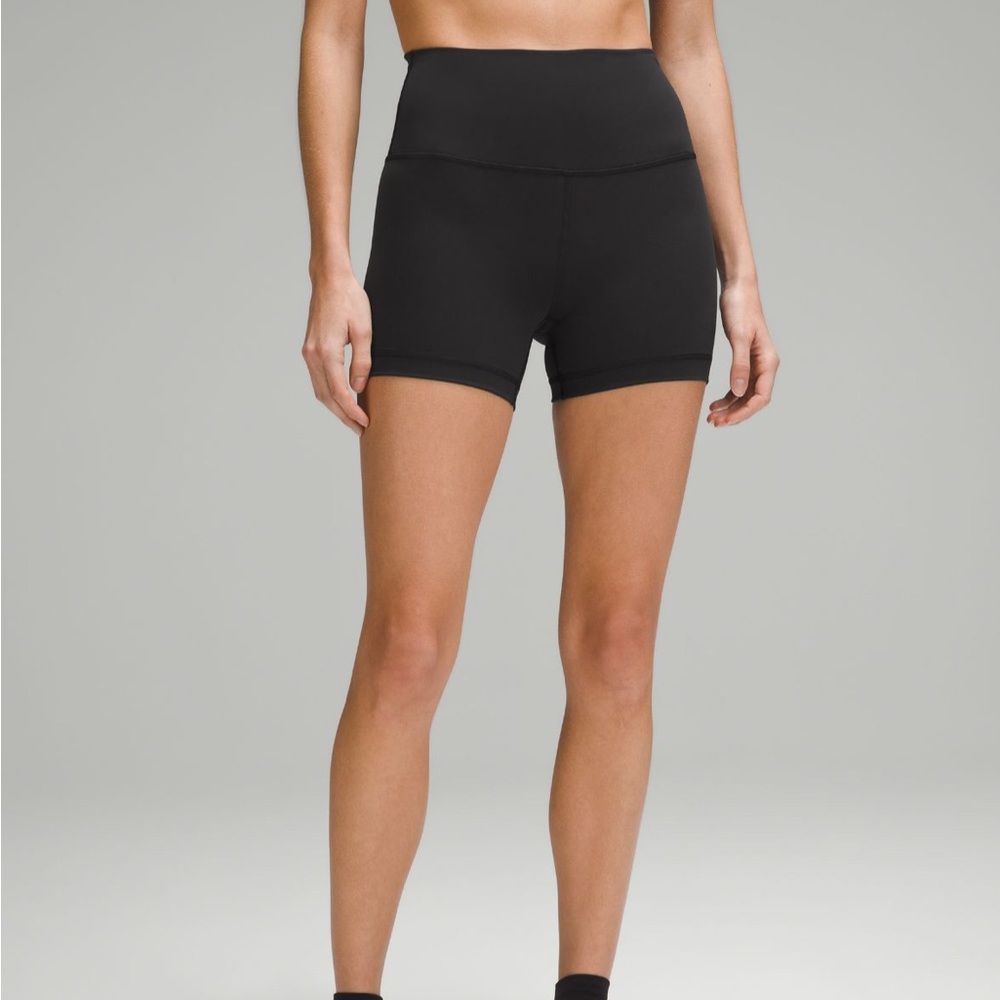 Lululemon Wunder Train HR Short 4”